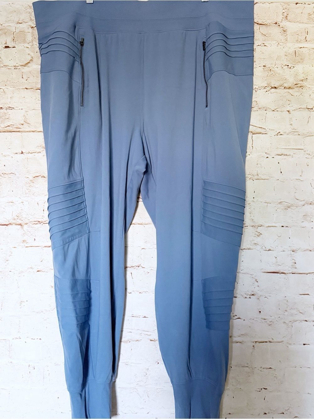 Athleta venice moto jogger pants